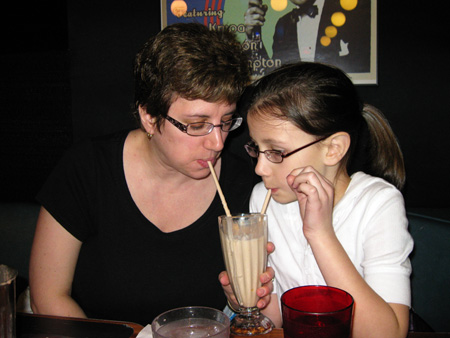 milkshake_ellen_stardustdin