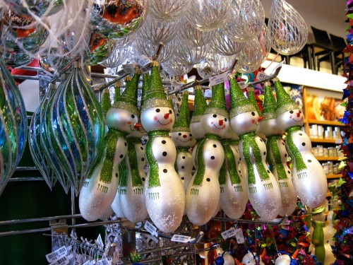 Pier_1_snowman_ornament